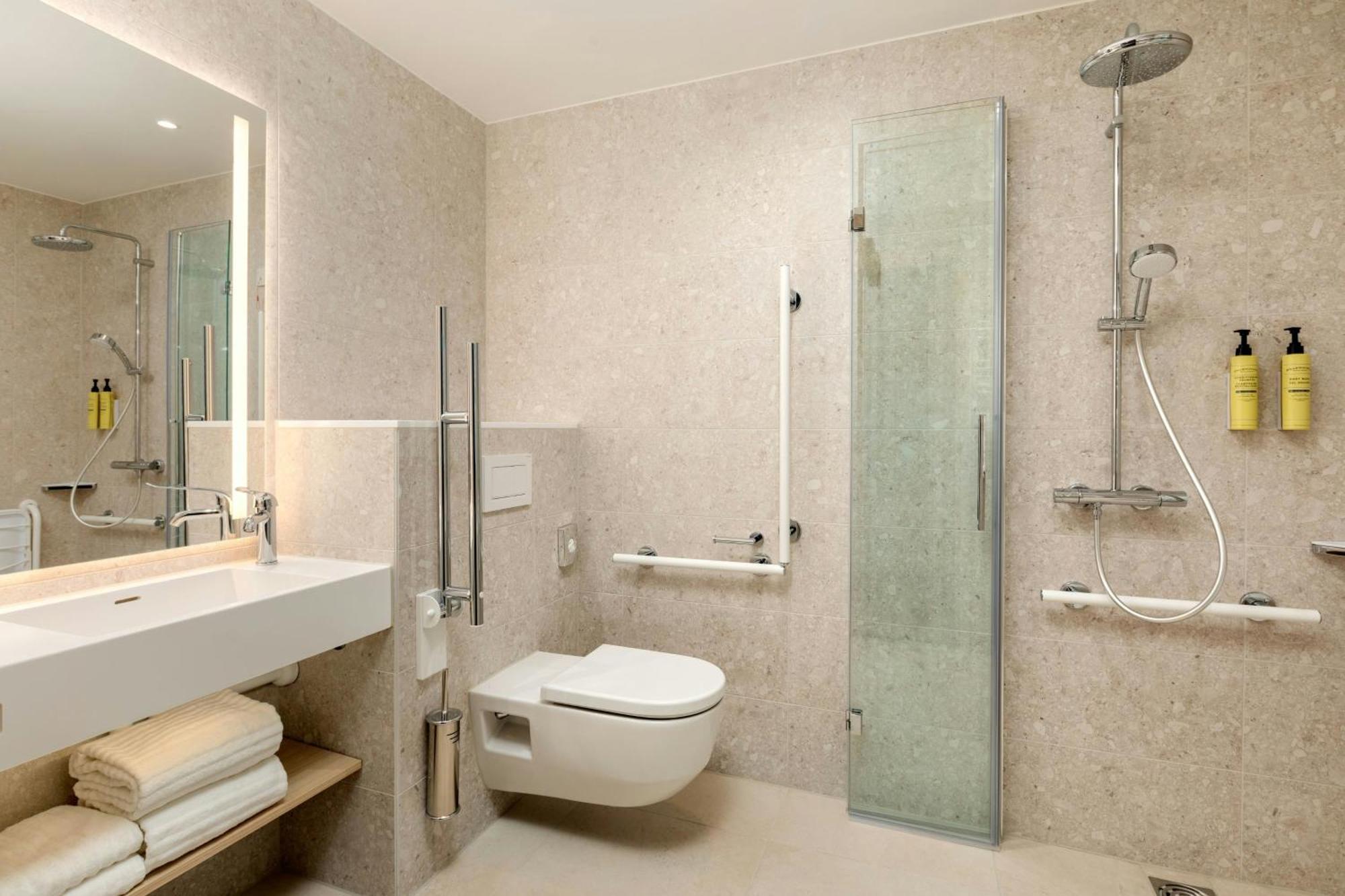 Element By Westin Wroclaw Hotel Екстериор снимка